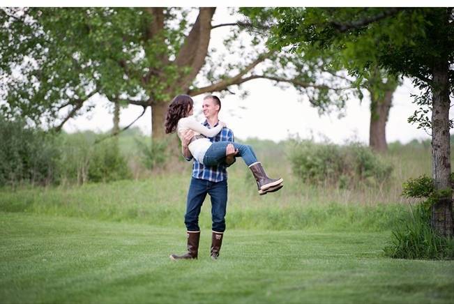 Spring Meadow Engagement {from David and Stephanie Weddings} 90
