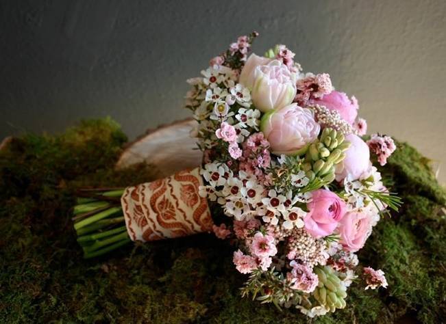 Wax flowers for wedding