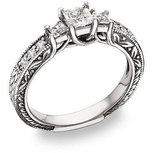 antique-style-engagement-ring
