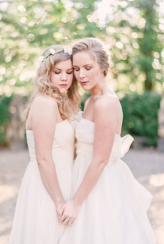 Bridal Inspiration Shoot at the Swan House {Rustic White Photography} 11