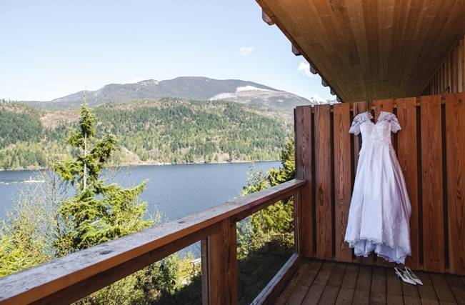 British Columbia Wilderness Lodge Wedding {Modern Romance Productions} 6