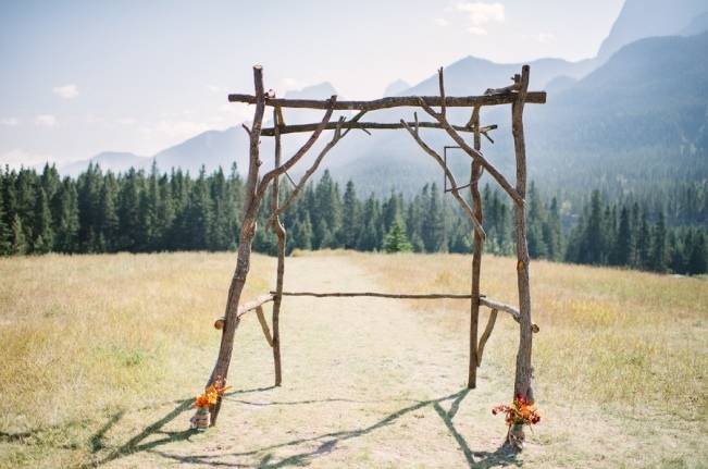 Rustic Canadian Mountain Wedding {Milton Photography} 3