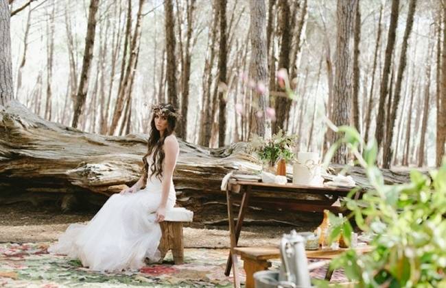 Enchanted Forest Styled Wedding Shoot {Yolande Marx} 5