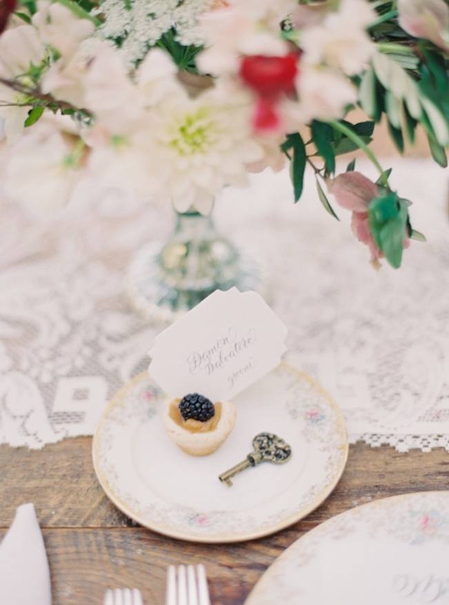 Blackberry Woods Wedding Inspiration at Villa Woodbine - Michelle March Photography 16