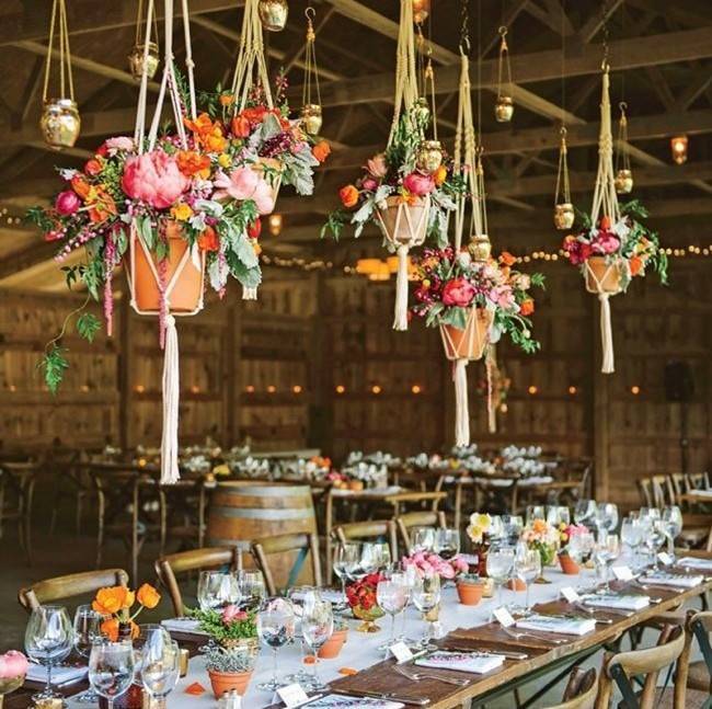 Inspirational Hanging Floral Installations 9