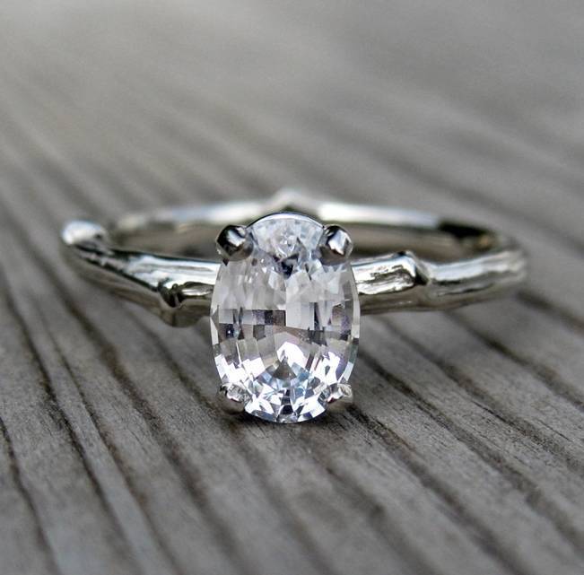 Beautiful Bachelorette-Inspired Oval Engagement Rings 1