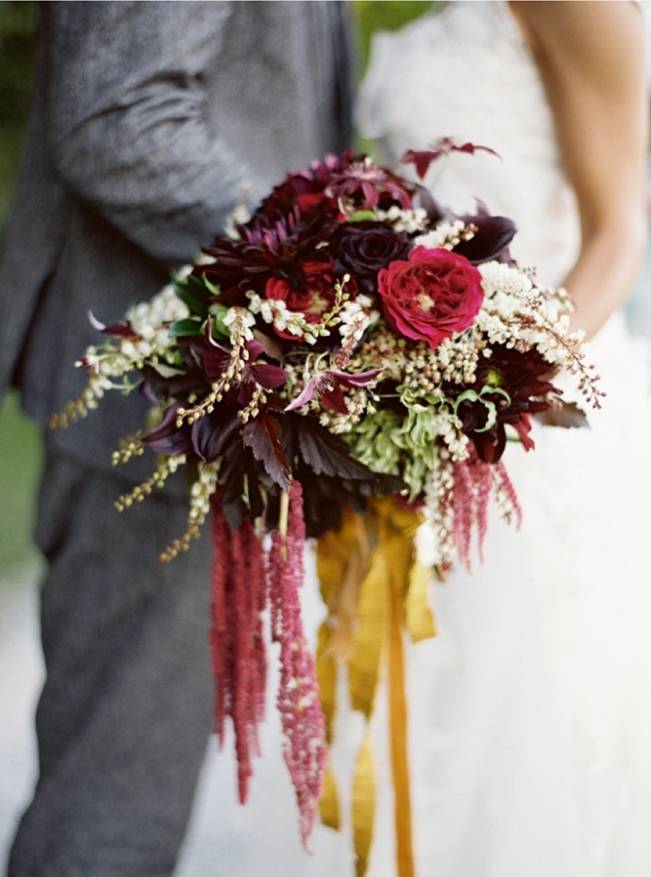 12 Rustic Autumn Wedding Bouquets to Fall For