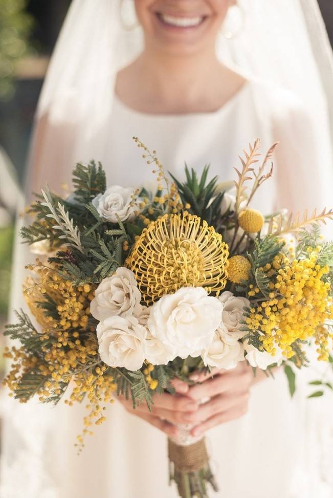 12 Rustic Autumn Wedding Bouquets to Fall For 6