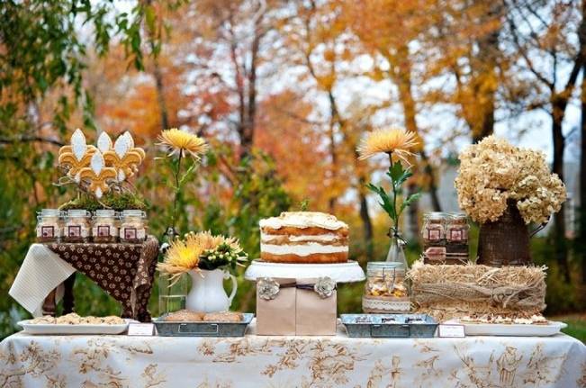 Autumn-Inspired Wedding Dessert Tables 1