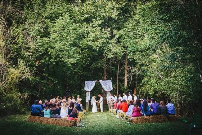 Backyard DIY Kentucky Wedding {Cassie Lopez Photography} 10
