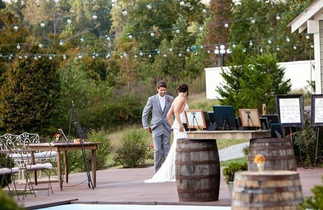 Rustic Tennessee Wedding at Front Porch Farms {The Collection} 3