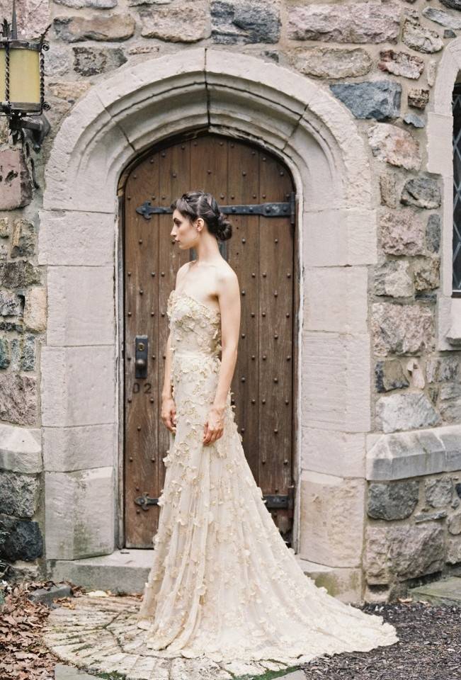 Gold Wedding Dress Inspiration 12