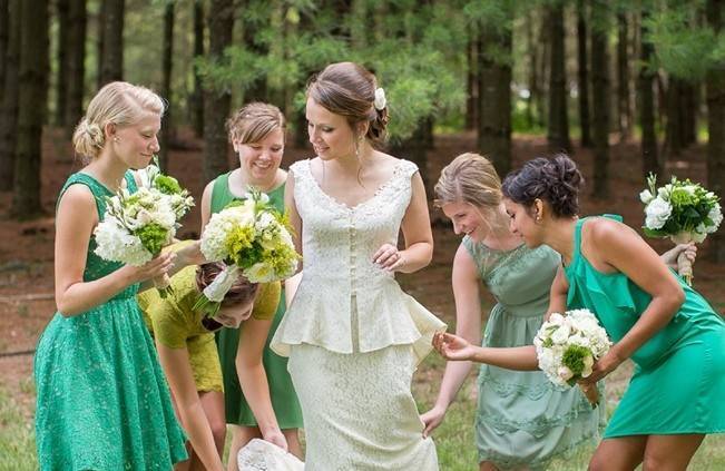 Green DIY Outdoor Virginia Wedding {Gayle Driver Photography} 5