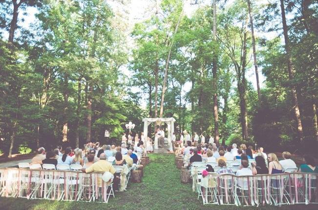 Rustic Lakeside North Carolina Wedding {Kelly Rae Stewart Photography} 12