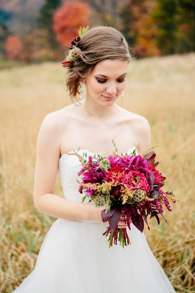 Ethereal-Autumn-Style-in-Vermont-Ampersand-Wedding-Photography-15