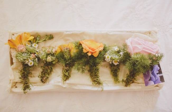 Whimsical Moss Wedding Bouquet Ideas 10