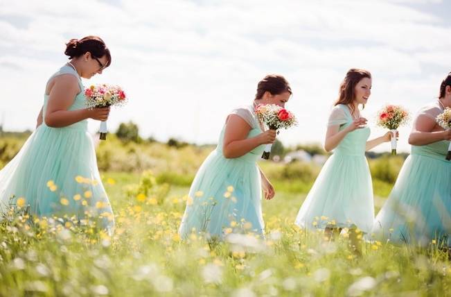 Mint Backyard wedding in Northern Ontario {Caroline Ross Photography} 5