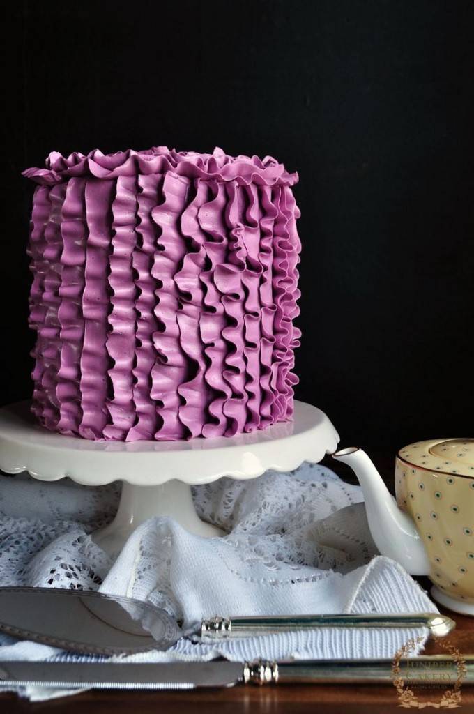 Prettiest Purple Cakes 12 - Found on junipercakery.co.uk
