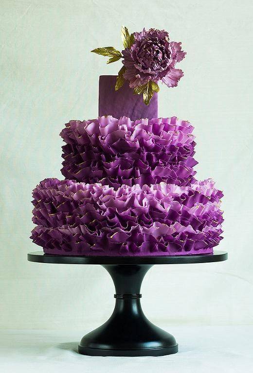Prettiest Purple Cakes 3 - Photo via Craftsy member ModernLovers