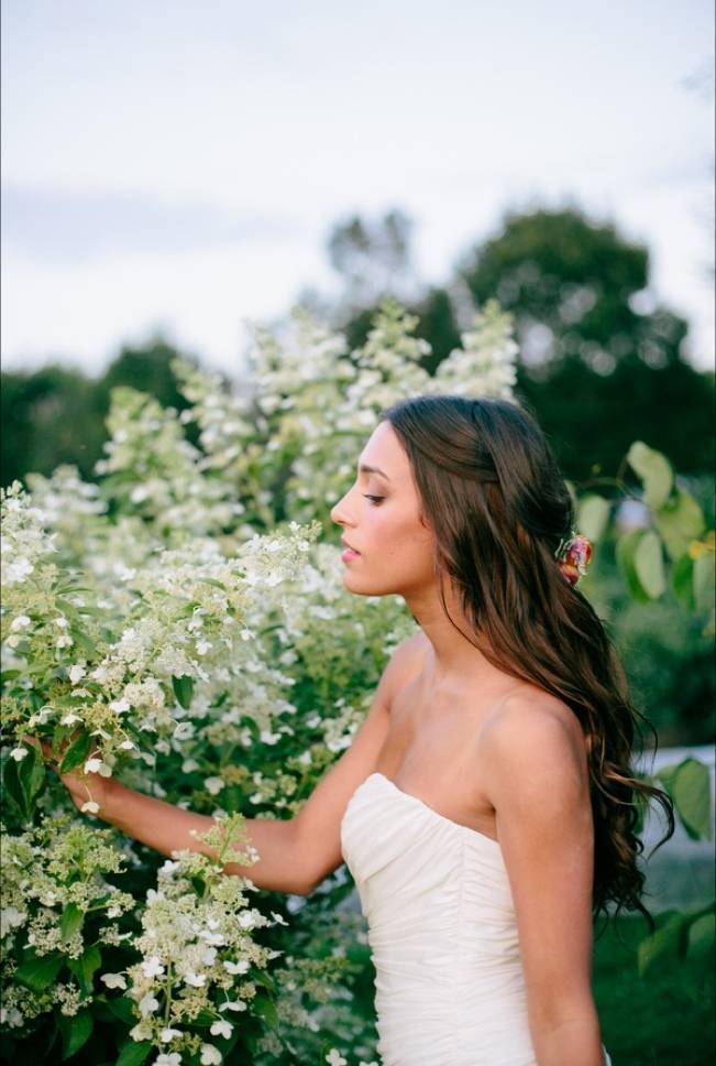 Wildflower Bridal Inspiration at Stray Cat Flower Farm {The Light + Color} 13