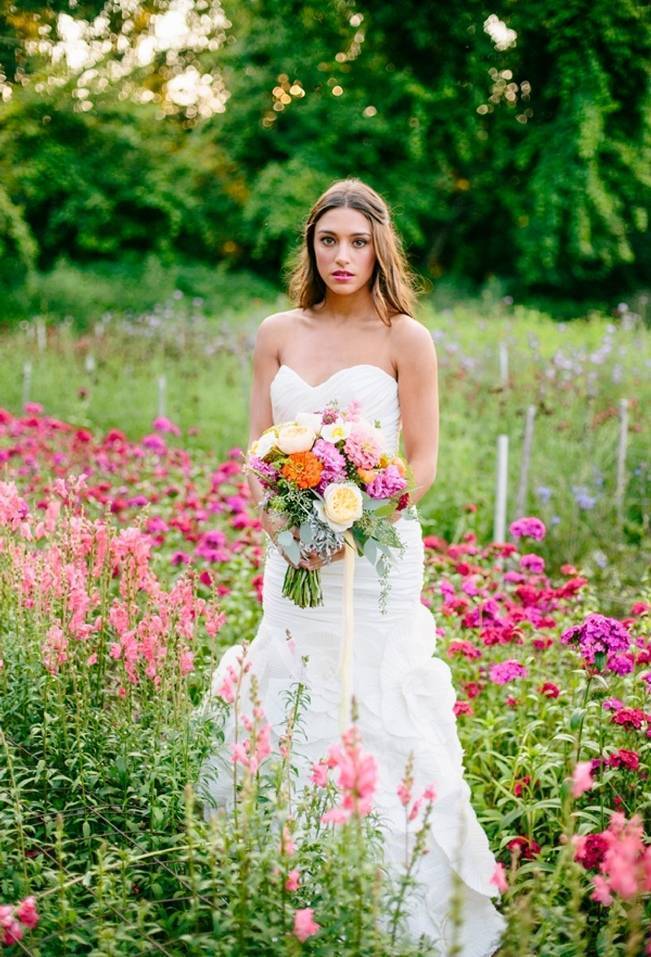 Wildflower Bridal Inspiration at Stray Cat Flower Farm {The Light + Color} 3