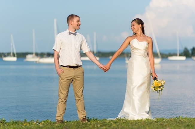 Love Sets Sail Vermont Lakeside Wedding Inspiration 12