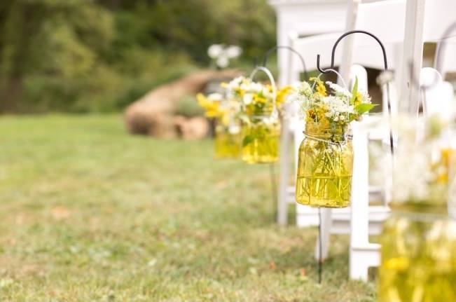 Rustic Outdoor Yellow and Grey Wedding {Idalia Photography} 14