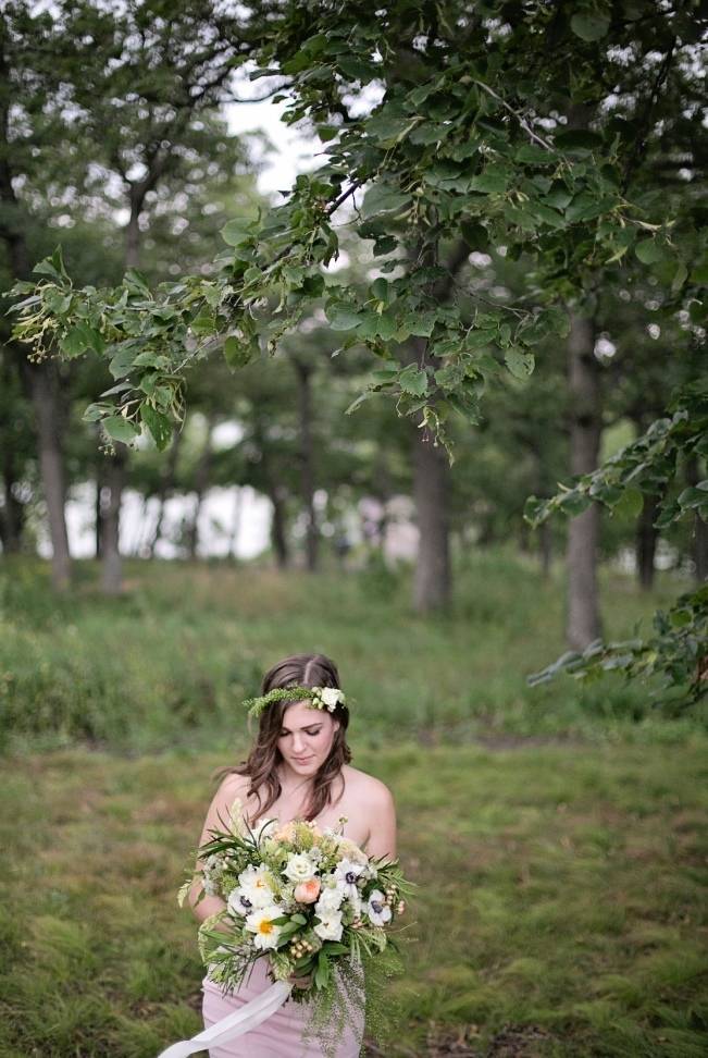 Woodsy Glamour Bridal Shoot {Bella Notte Photography} 18