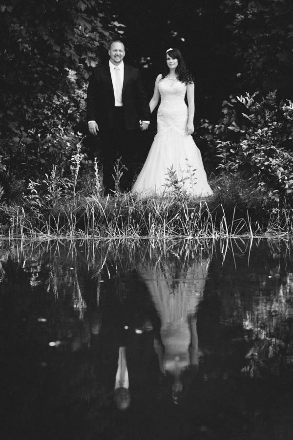 Beautiful Outdoor Oregon Wedding Reception at Ron’s Pond {Kel Ward Photography} 24