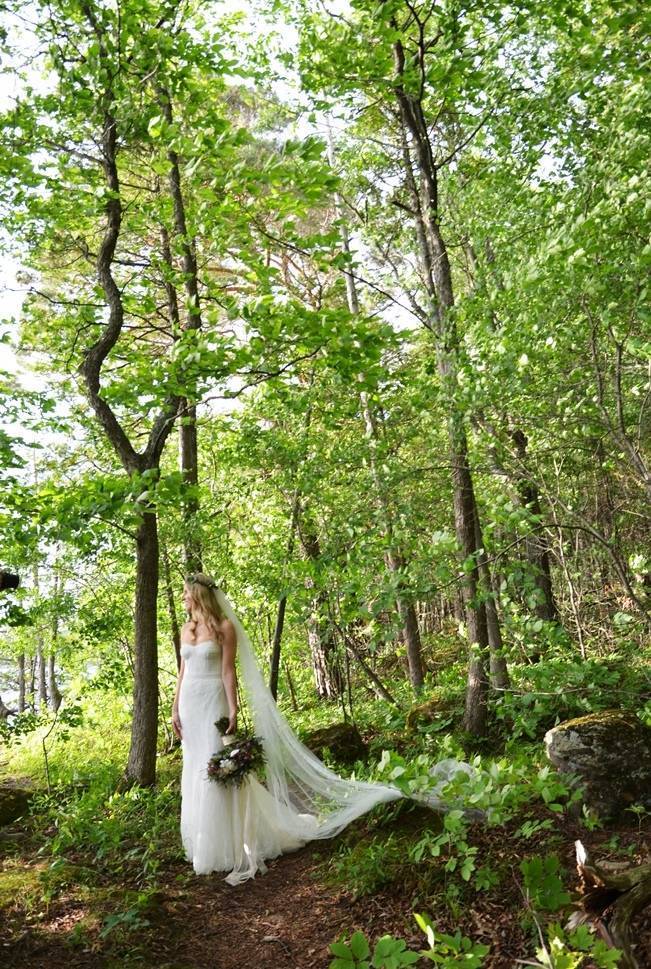 Boho Chic Vermont Wedding at Bolton Valley - Birke Photography 5