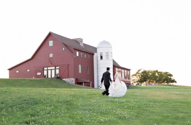 New England Castle and Barn Wedding at Gibbet Hill 18