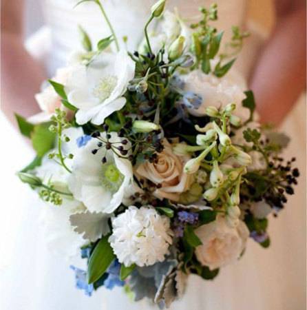 loose-bouquet-with-blue-delphinium-and-david-austin-roses