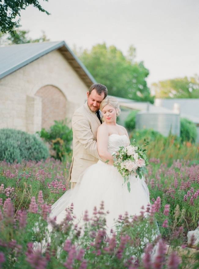 Organic Blush Wedding at The LBJ Wildflower Center in Austin, TX 17