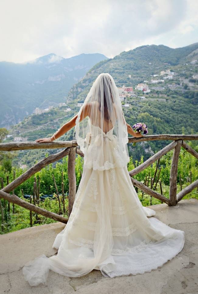 Romantic Positano, Italy Bridal Shoot 7