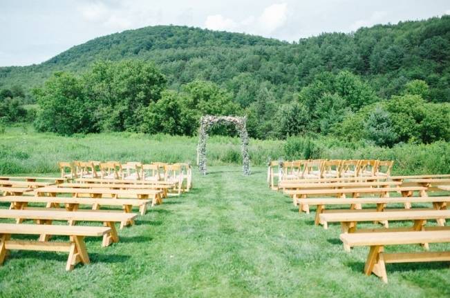 Romantic Vermont Wedding at West Monitor Barn - amy donohue photography 11