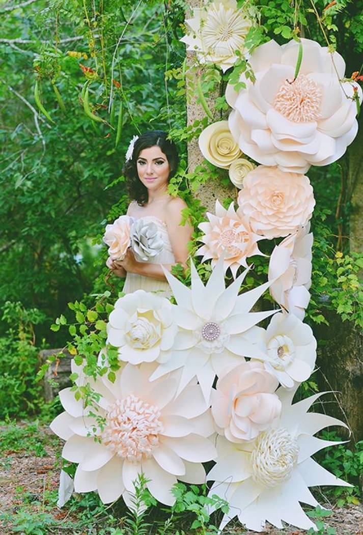 11 Ways to Use Paper Flowers in Your Wedding 123