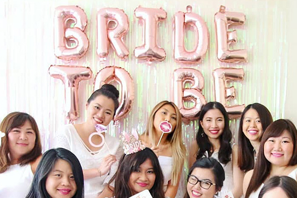 Important Tips for the Host of a Bridal Shower 243