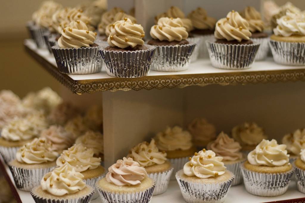 Build the Perfect Dessert Table for Your Wedding Reception 11