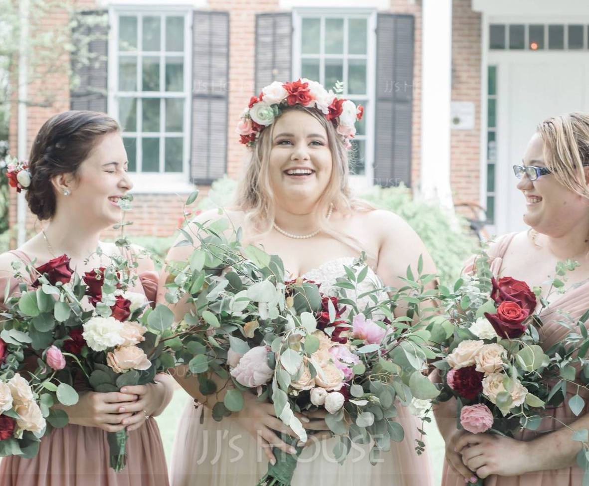 Tips for Plus Size Brides 25