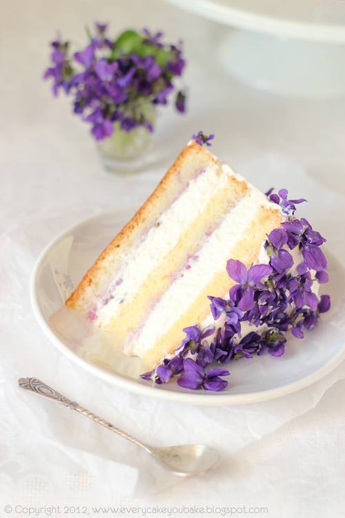 violet wedding cake