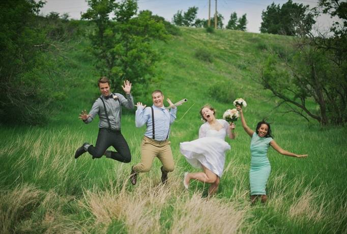 Backyard Alberta Wedding by Matthew Keoni Photography 34