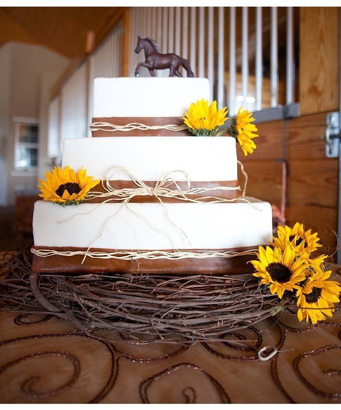 sunflower wedding cake