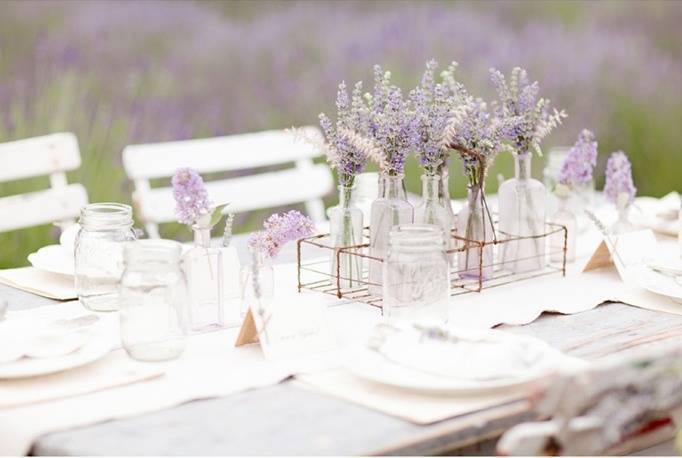 lavender wedding table