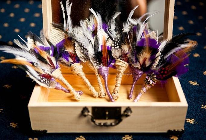 feather boutonnieres