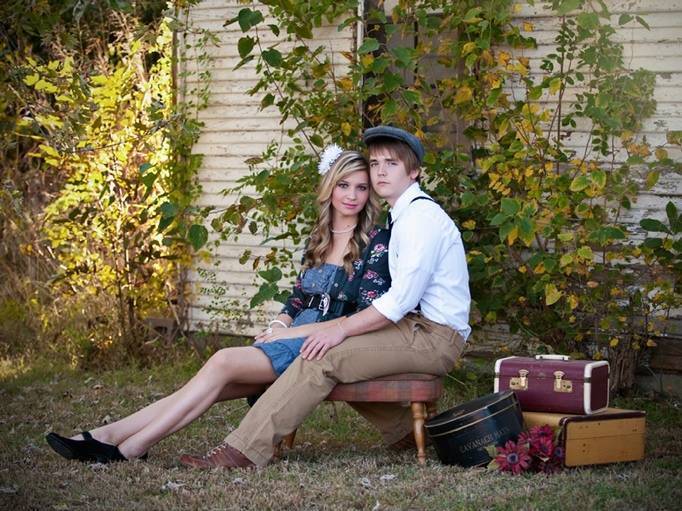 Vintage Oklahoma Engagement by Photographic Memories 17