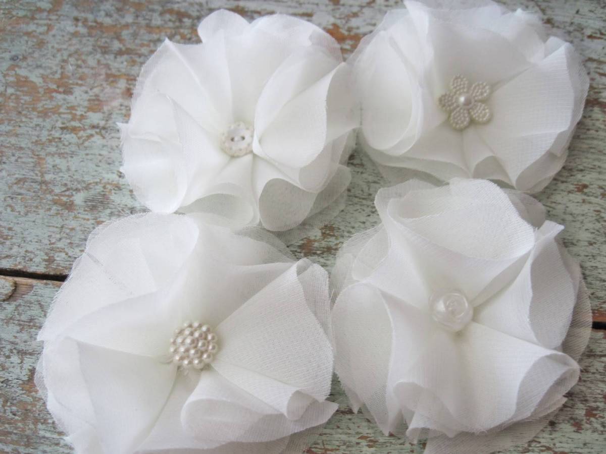 DIY: Chiffon Flower Napkin Rings
