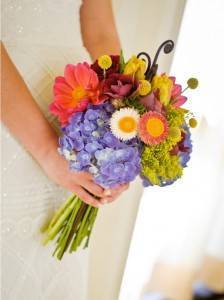 rustic and bright wedding bouquet