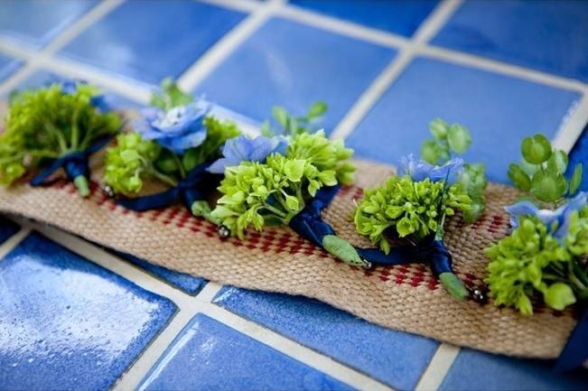 blue and green boutonnieres