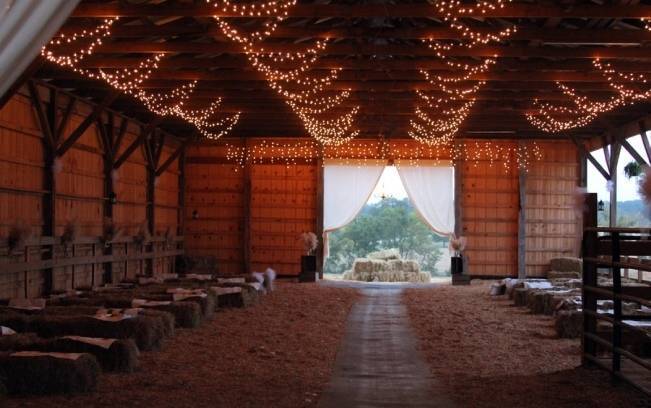 big barn wedding