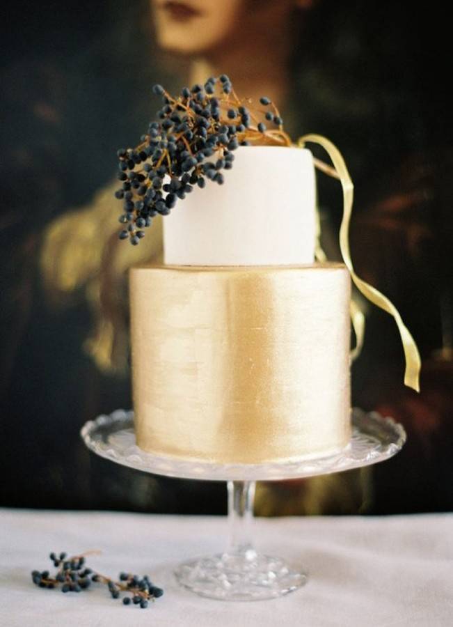 fall gold wedding cake